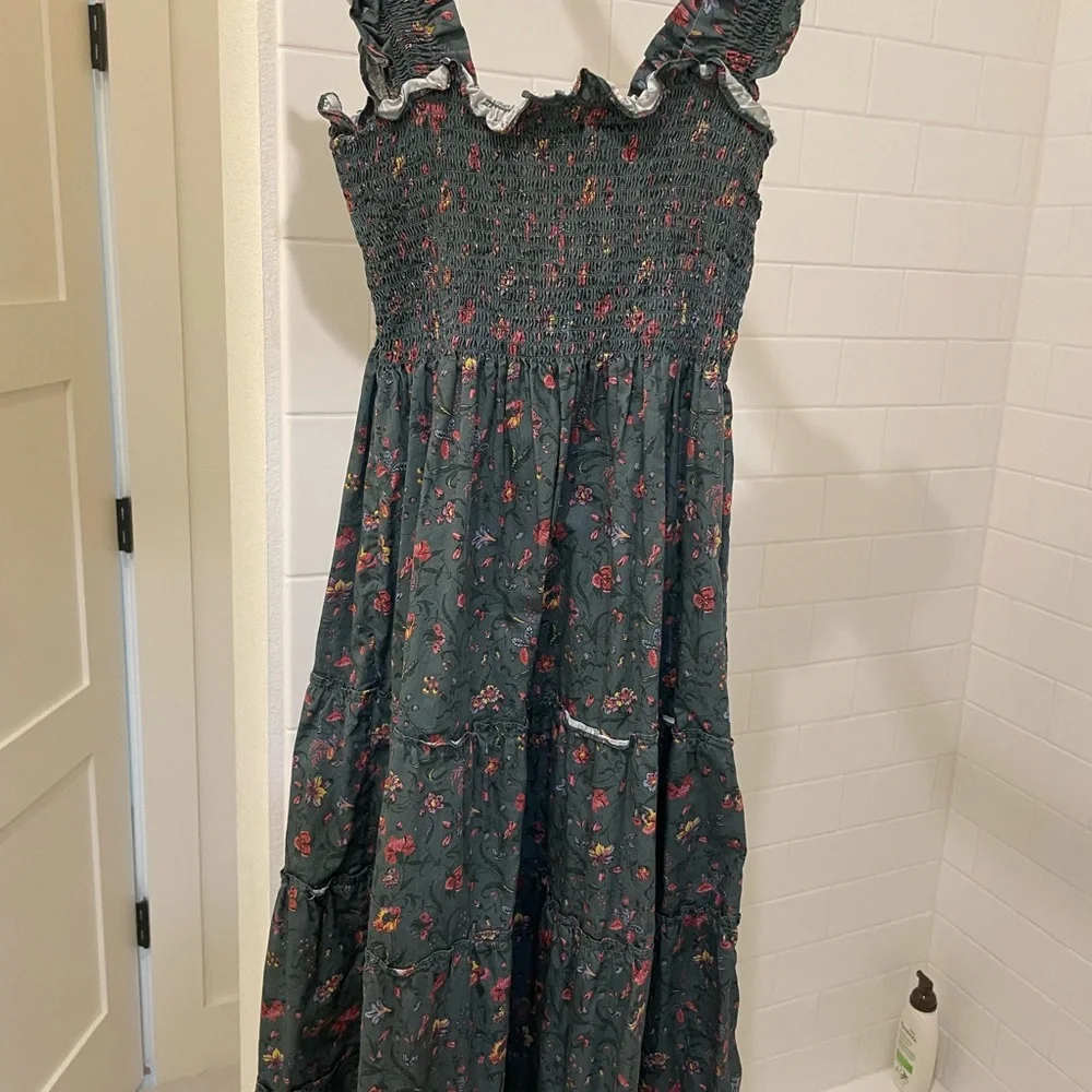 Hill House Ellie Nap Dress in Fleur Chintz Green - Picture 4 of 8